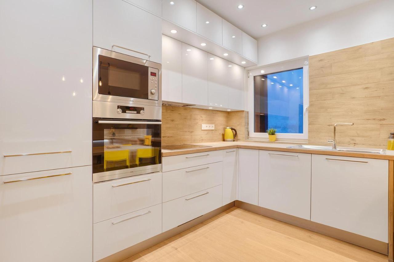 Krusnohorske Strane Apartment Loucna pod Klinovcem Luaran gambar