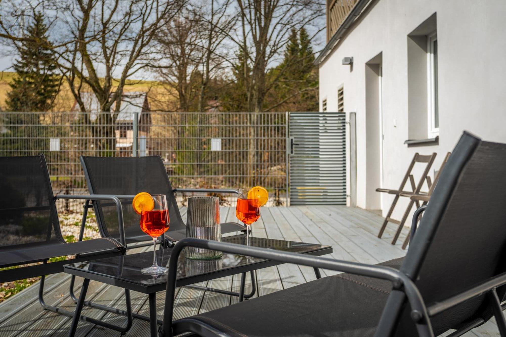 Krusnohorske Strane Apartment Loucna pod Klinovcem Luaran gambar